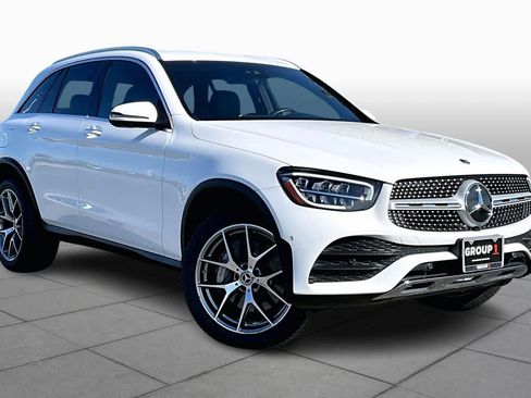 Certified 2022 Mercedes-Benz GLC 300 GLC 300 image 2