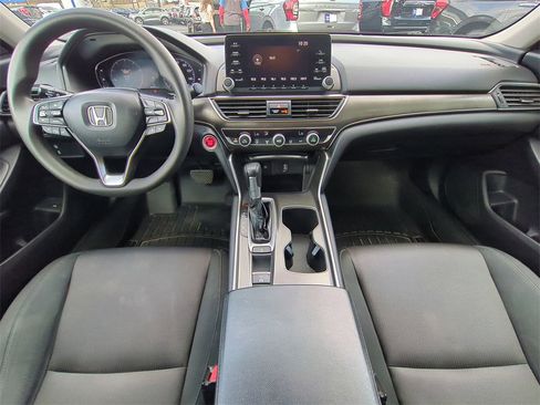 Used 2019 Honda Accord LX image 13
