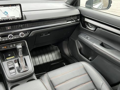 Used 2023 Honda CR-V Sport Touring image 33