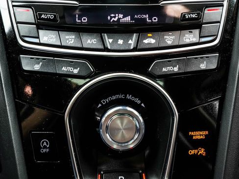 Used 2025 Acura RDX SH-AWD w/ Technology Package image 27