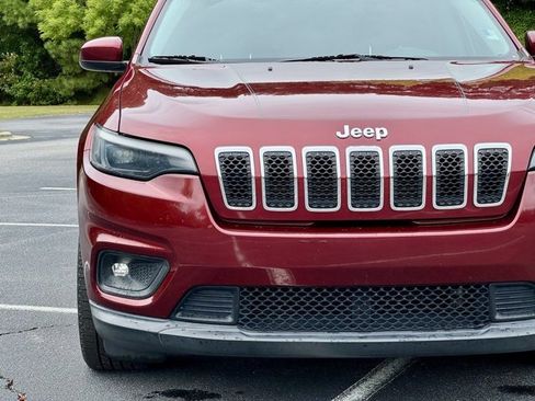 Used 2019 Jeep Cherokee Latitude w/ Popular Appearance Group image 13