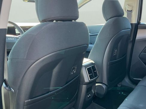 New 2026 Kia Sportage S AWD/4WD image 19