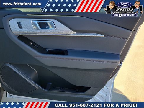New 2026 Ford Explorer Active image 16