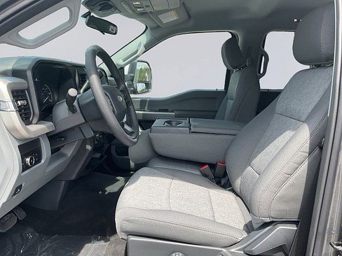 New 2026 Ford F250 XL w/ STX Appearance Package AWD/4WD image 9