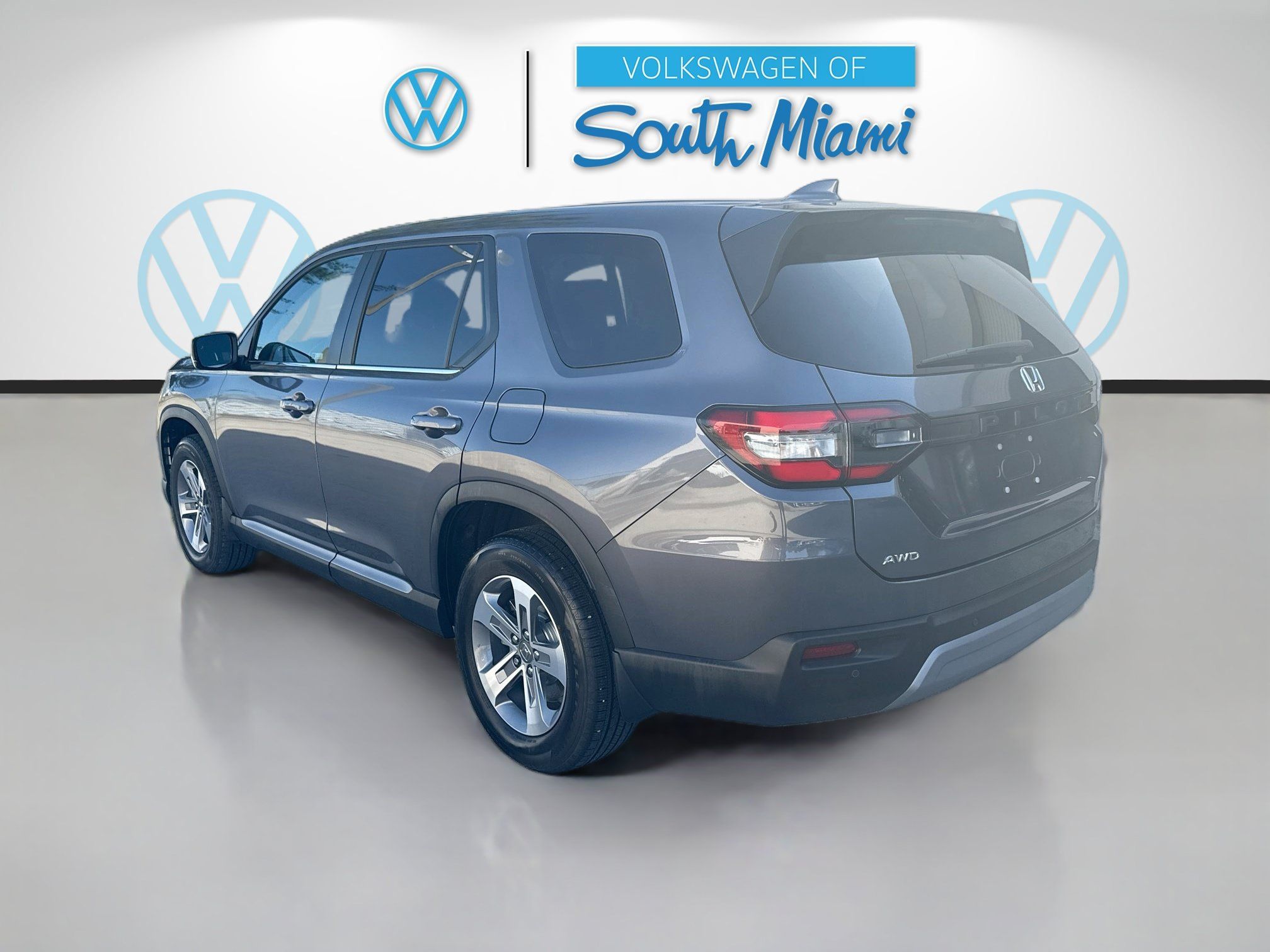 Used 2025 Honda Pilot EX-L image 5