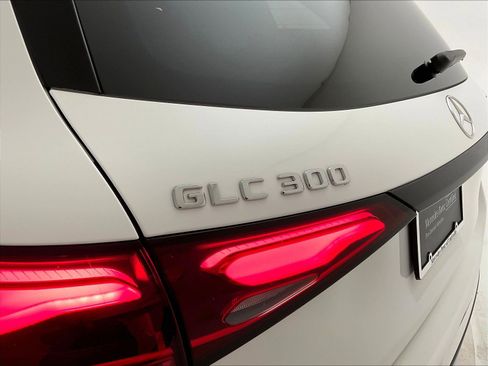 Certified 2026 Mercedes-Benz GLC 300 4MATIC image 24