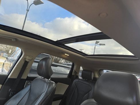 Used 2019 Lincoln Nautilus Reserve w/ Ultimate Package image 31