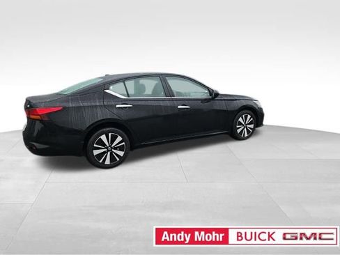 Used 2022 Nissan Altima 2.5 SV image 21