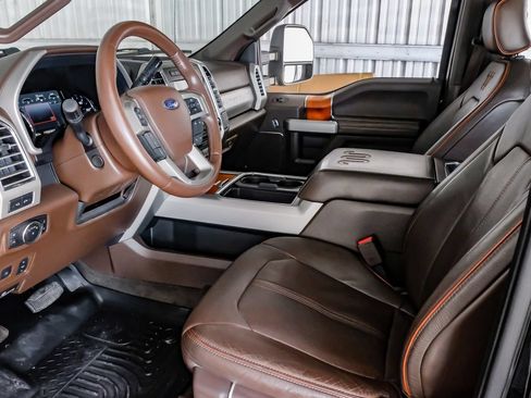 Used 2017 Ford F250 King Ranch w/ King Ranch Ultimate Package AWD/4WD image 14