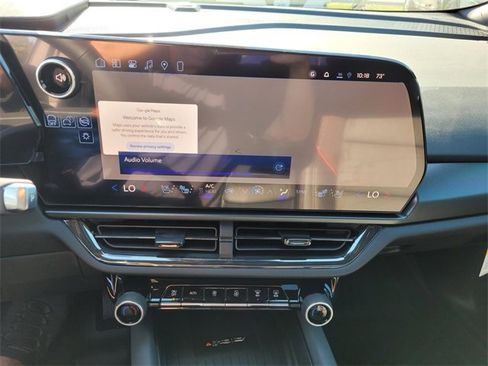 New 2026 Chevrolet Equinox EV RS image 13