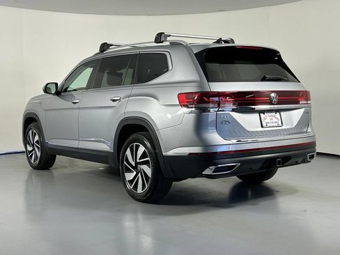 Used 2024 Volkswagen Atlas SEL AWD/4WD image 5