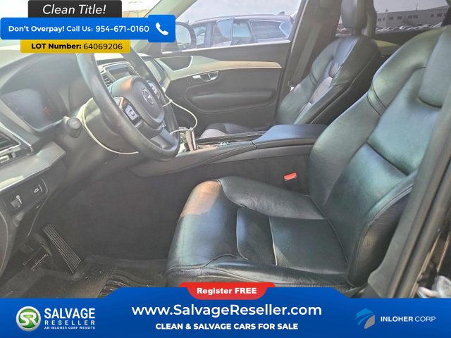 Used 2017 Volvo XC90 T6 Momentum w/ Vision Package AWD/4WD image 9