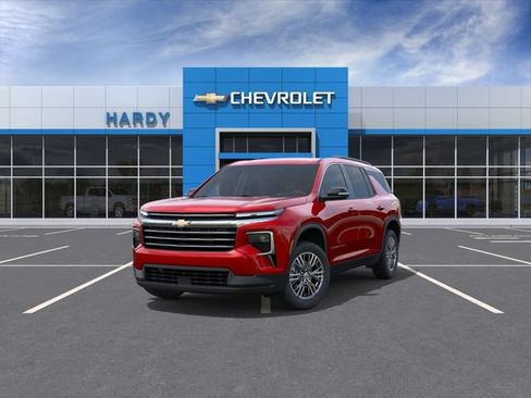 New 2026 Chevrolet Traverse LT w/ Enhanced Driving Package FWD image 8
