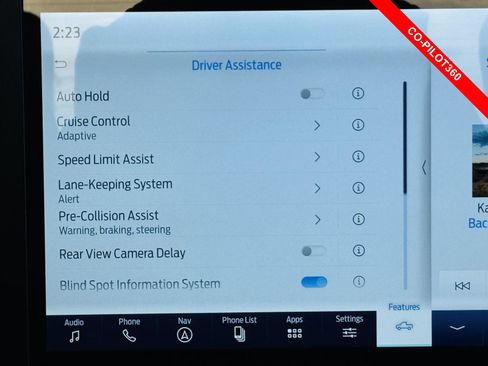 Used 2021 Ford F150 Lariat image 9