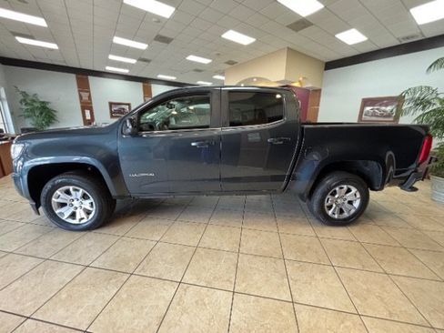 Used 2019 Chevrolet Colorado LT w/ LT Convenience Package AWD/4WD image 7