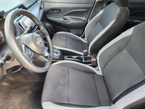 Used 2025 Nissan Versa S w/ Trunk Package image 13