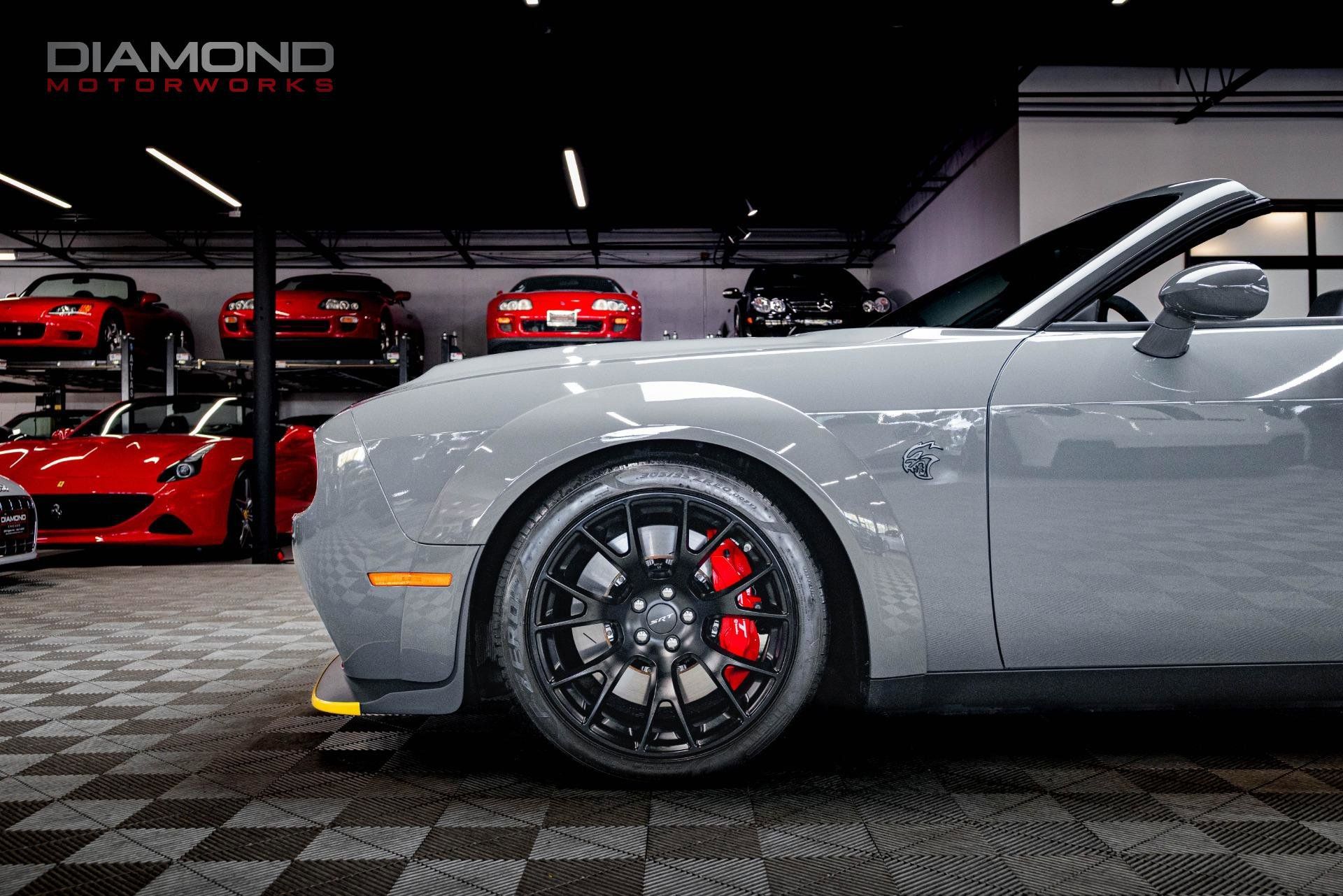 Used 2023 Dodge Challenger SRT Hellcat w/ Plus Package RWD image 9