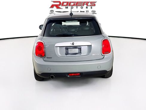 Used 2015 MINI Cooper 4-Door Hardtop FWD image 7