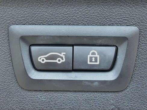 Used 2020 BMW X3 sDrive30i w/ Convenience Package RWD image 13