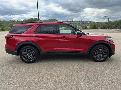 New 2026 Ford Explorer ST w/ Sun And Sound Package AWD/4WD image 5