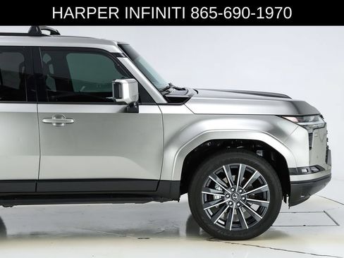 Used 2024 Lexus GX 550 w/ Accessory Package (2T) AWD/4WD image 13
