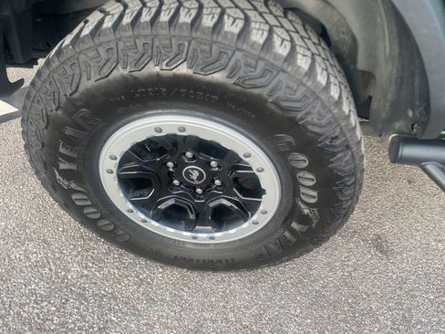 Used 2023 Ford Bronco Badlands w/ Sasquatch Package image 10