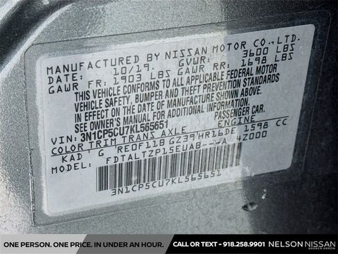 Used 2019 Nissan Kicks SR image 29