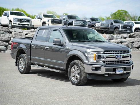 Used 2019 Ford F150 XLT w/ Equipment Group 302A Luxury AWD/4WD image 3