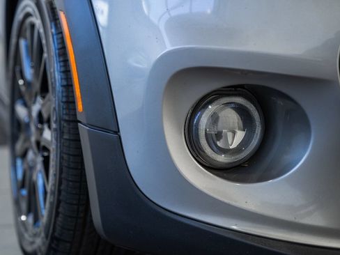 Used 2020 MINI Cooper 2-Door Hardtop FWD image 10