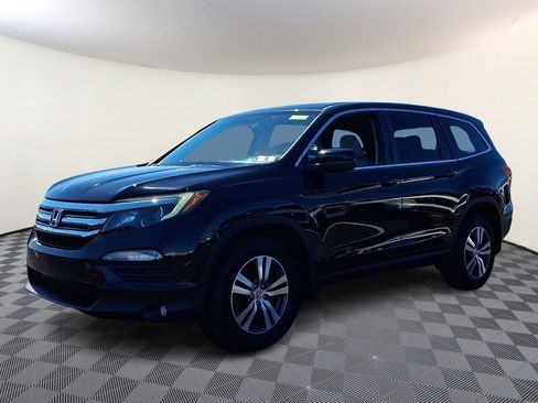 Used 2016 Honda Pilot EX image 3