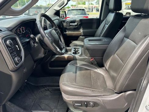 Used 2019 Chevrolet Silverado 1500 LT Trail Boss AWD/4WD image 10