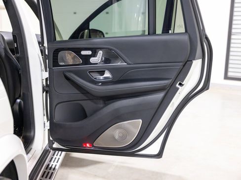 Used 2024 Mercedes-Benz GLS 63 AMG 4MATIC image 27