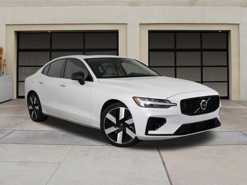 Certified 2025 Volvo S60 T8 Plus w/ Climate Package image 34