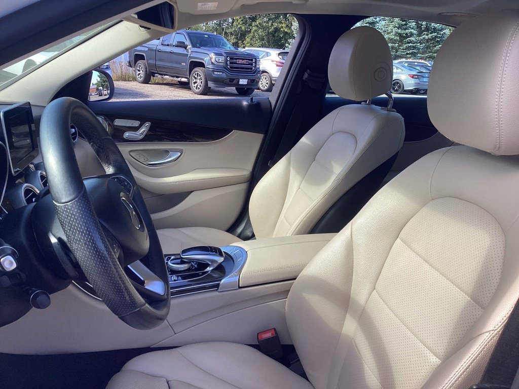 Used 2015 Mercedes-Benz C 300 4MATIC Sedan image 13