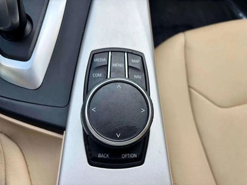 Used 2018 BMW 320i xDrive Sedan w/ Convenience Package image 27