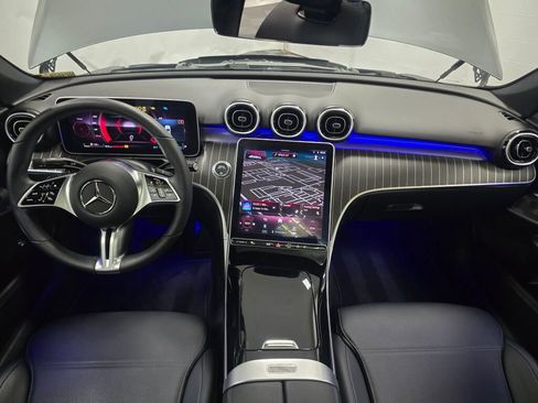 Used 2024 Mercedes-Benz C 300 4MATIC Sedan w/ Exclusive Trim Package image 17