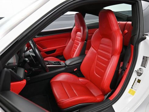 Certified 2024 Porsche 911 Carrera 4S AWD/4WD image 5
