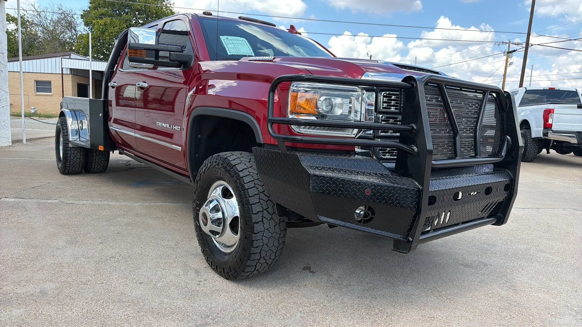 Used 2019 GMC Sierra 3500 Denali w/ Duramax Plus Package AWD/4WD image 4
