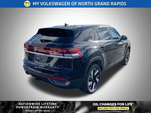 New 2026 Volkswagen Atlas Cross Sport SE image 22