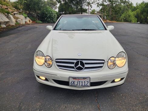 Used 2009 Mercedes-Benz CLK 350 Cabriolet image 3