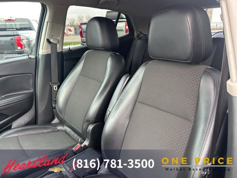 Used 2019 Buick Encore Preferred image 17