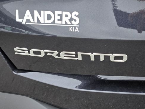 New 2026 Kia Sorento LX image 9