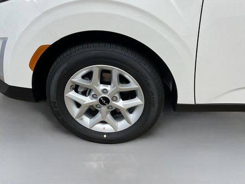 New 2025 Kia Soul S image 29