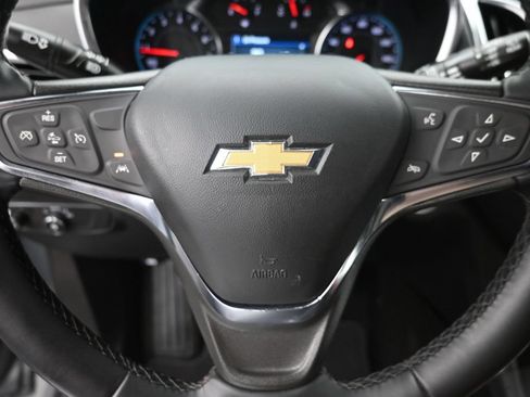 Used 2024 Chevrolet Equinox LT FWD image 17