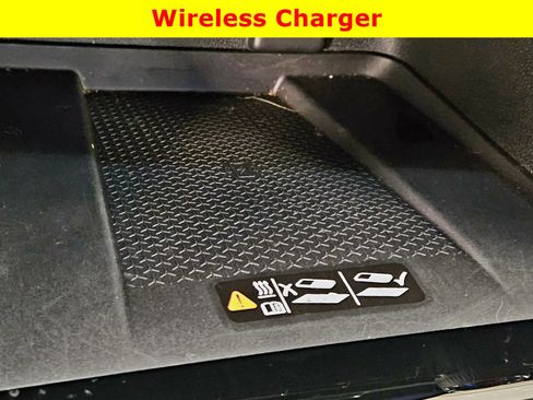 Used 2025 Chevrolet Traverse Z71 w/ Driver Confidence Package image 28