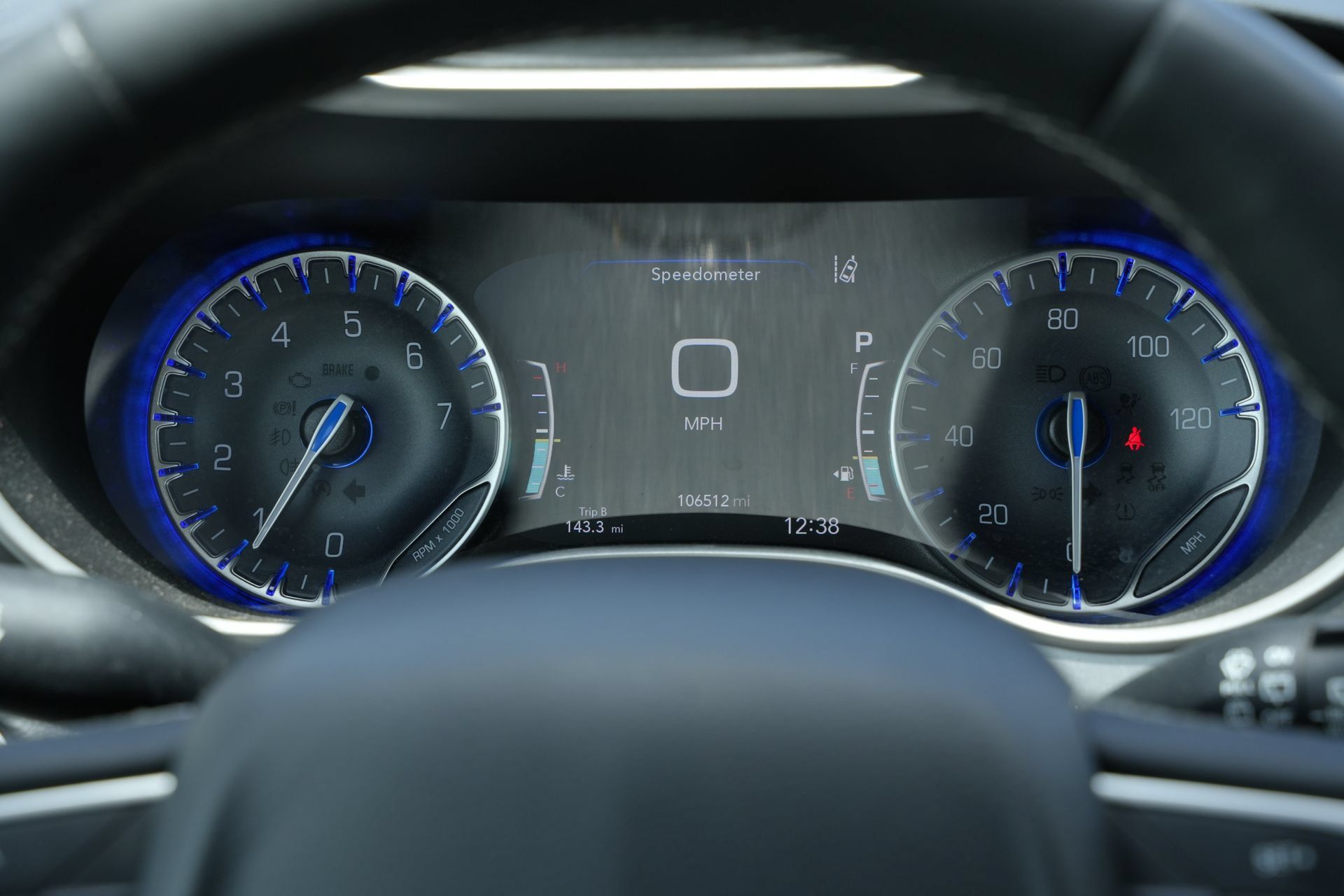 Used 2023 Chrysler Pacifica Touring-L FWD image 12