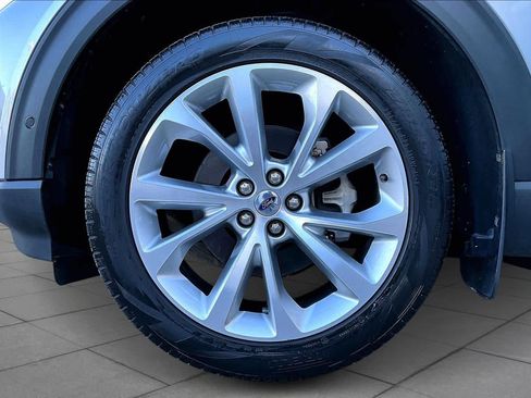 Used 2022 Ford Explorer Platinum w/ Equipment Group 601A image 10