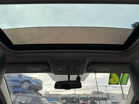 Used 2016 MAZDA MAZDA3 s Touring image 28