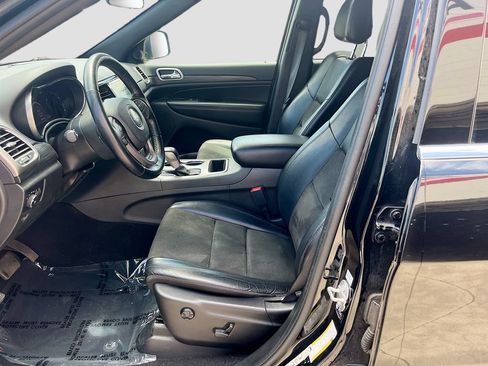 Used 2021 Jeep Grand Cherokee Laredo X AWD/4WD image 21