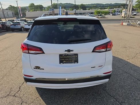 Used 2023 Chevrolet Equinox RS AWD/4WD image 4
